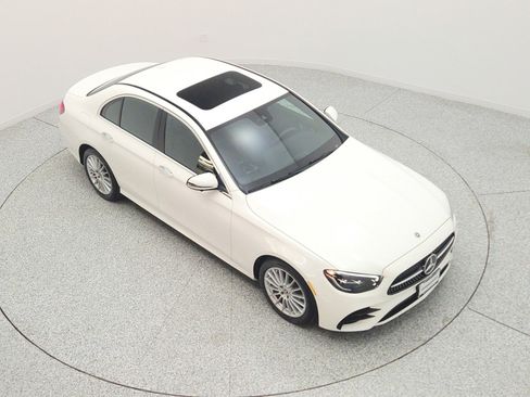 Used 2022 Mercedes-Benz E 350 Sedan image 25