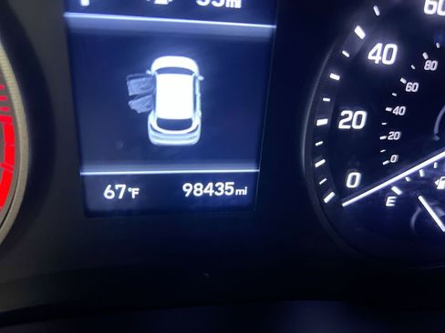 Used 2019 Hyundai Tucson SE image 12