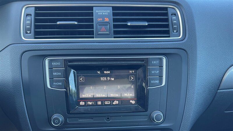 Used 2017 Volkswagen Jetta S FWD image 11