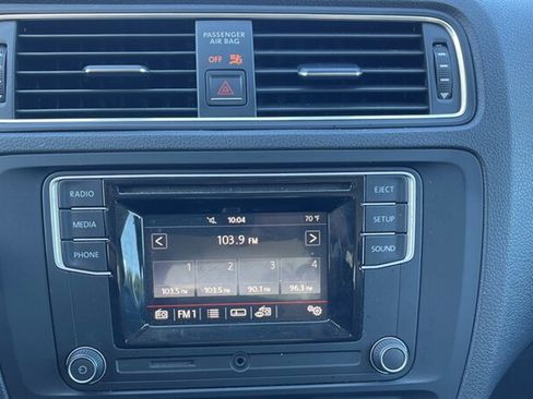 Used 2017 Volkswagen Jetta S FWD image 11