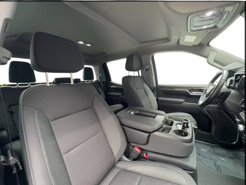 Used 2025 GMC Sierra 1500 Elevation RWD image 32