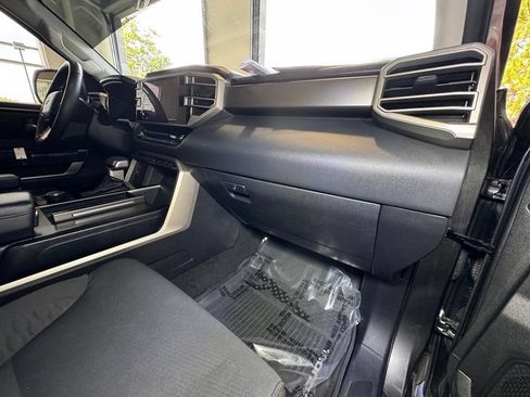 Certified 2023 Toyota Sequoia SR5 AWD/4WD image 51