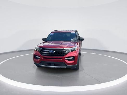 Certified 2020 Ford Explorer XLT w/ Equipment Group 202A AWD/4WD image 2