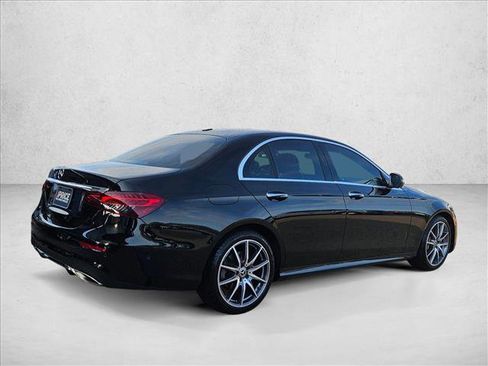 Used 2023 Mercedes-Benz E 350 Sedan image 4