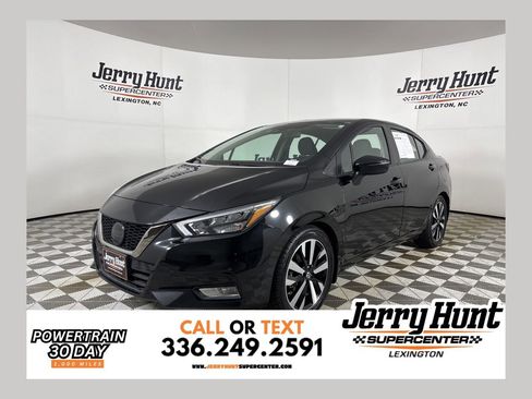 Used 2021 Nissan Versa SR image 1