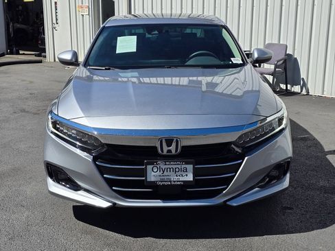 Used 2021 Honda Accord EX image 2