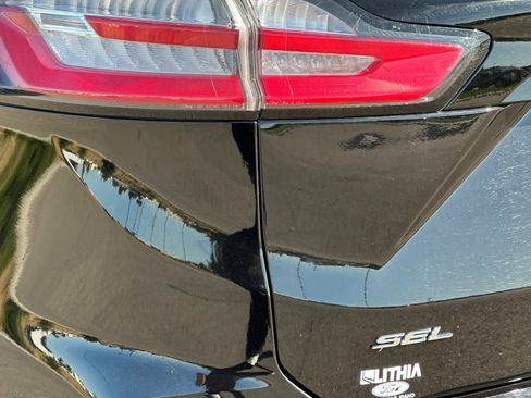 Certified 2024 Ford Edge SEL AWD/4WD image 27