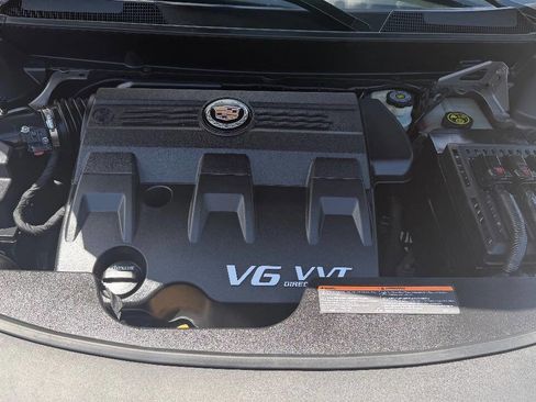 Used 2014 Cadillac SRX Luxury w/ Driver Awareness Package image 26