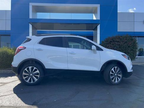 Used 2022 Buick Encore Preferred w/ Safety Package image 8