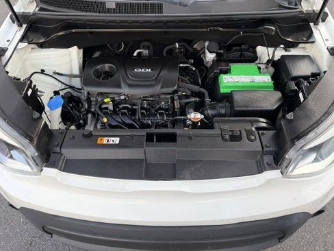 Used 2019 Kia Soul FWD image 31