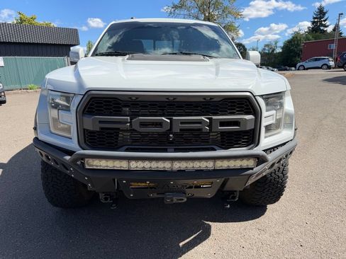 Used 2017 Ford F150 Raptor w/ Equipment Group 802A Luxury AWD/4WD image 5