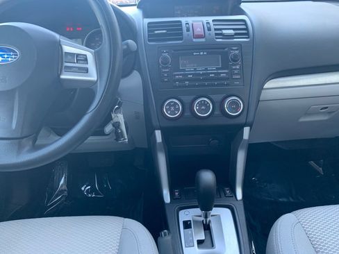 Used 2014 Subaru Forester 2.5i Premium w/ All-Weather Package AWD/4WD image 12
