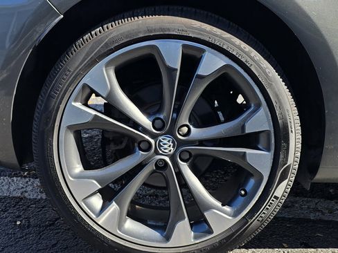 Used 2018 Buick Cascada Premium image 32