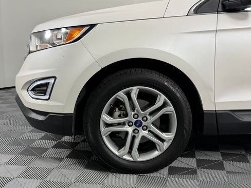 Used 2018 Ford Edge Titanium w/ Equipment Group 301A image 12