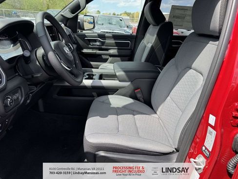 New 2026 RAM 1500 4x4 Crew Cab image 17