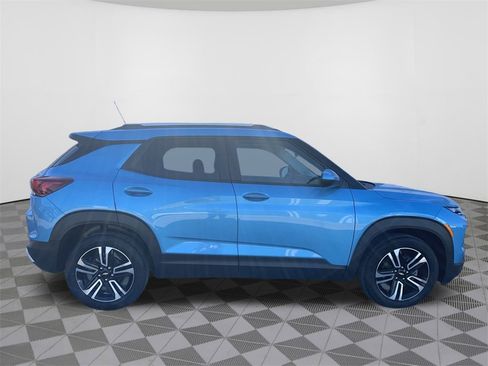 New 2025 Chevrolet TrailBlazer LT w/ Convenience Package image 7