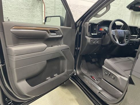 New 2026 Chevrolet Silverado 1500 RST AWD/4WD image 14