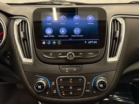 Used 2020 Chevrolet Malibu LT image 14