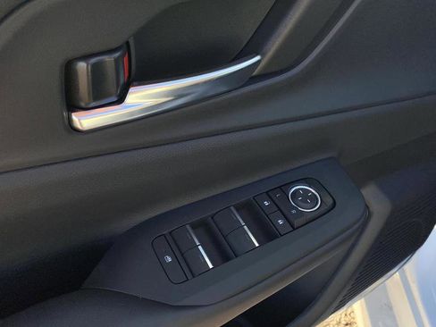 New 2026 Toyota Prius Plug-In Hybrid image 21