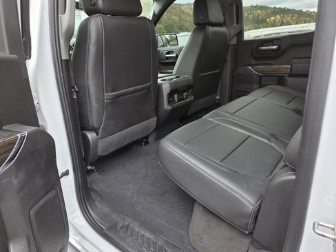 Used 2020 Chevrolet Silverado 1500 RST AWD/4WD image 14