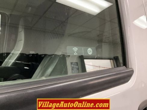 Used 2020 Chevrolet Express 2500 w/ Communications Package RWD image 10