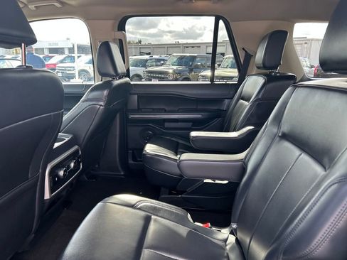 Certified 2024 Ford Expedition XLT image 23
