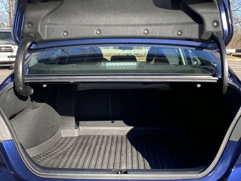 Used 2021 Toyota Camry LE image 11