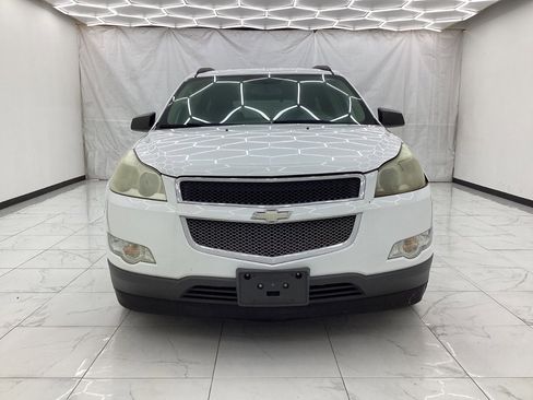 Used 2009 Chevrolet Traverse LS FWD image 5