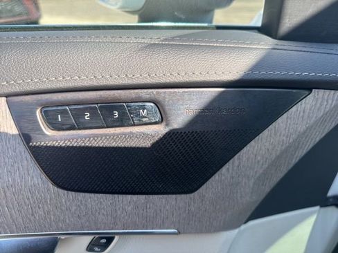 Used 2023 Volvo XC90 B6 Ultimate w/ Protection Package Premier image 13