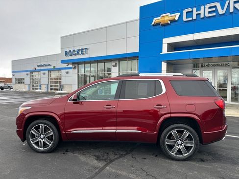 Used 2018 GMC Acadia Denali w/ Technology Package image 8