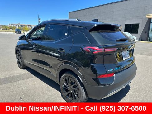 Used 2023 Chevrolet Bolt EUV LT FWD image 3
