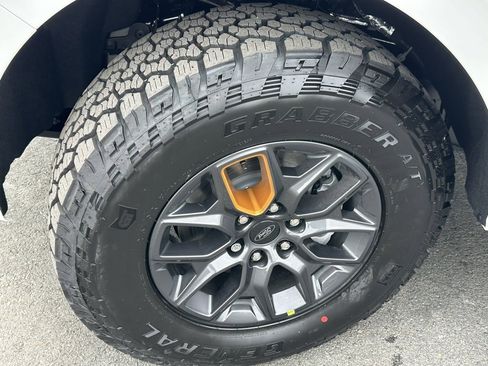 New 2025 Ford Expedition Tremor image 37