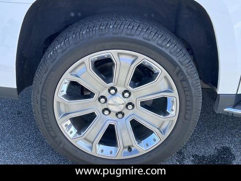 Used 2019 GMC Yukon XL Denali w/ Open Road Package image 17