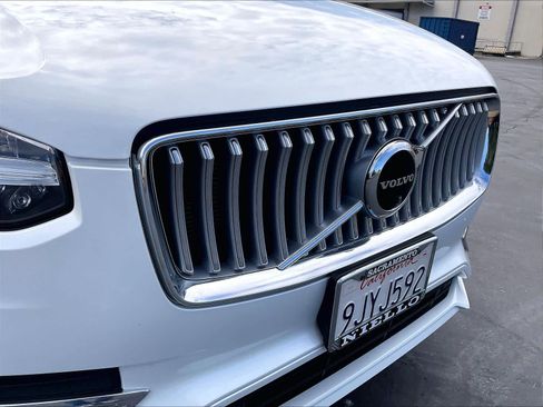 Used 2023 Volvo XC90 B6 Plus w/ Protection Package Premier AWD/4WD image 34