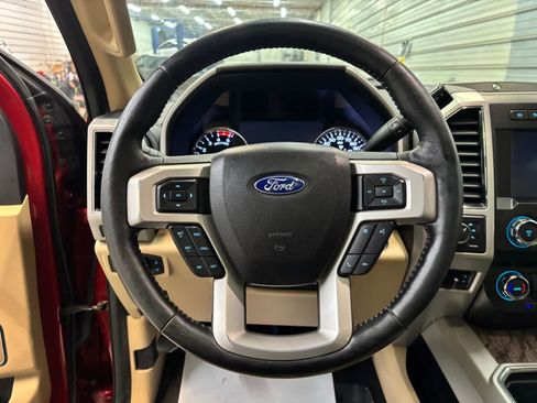Used 2019 Ford F250 Lariat w/ Lariat Ultimate Package AWD/4WD image 13