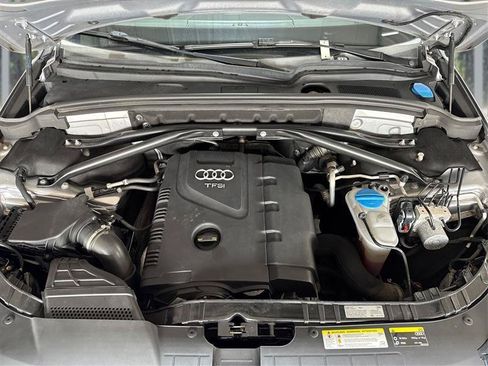 Used 2016 Audi Q5 2.0T Premium Plus w/ Technology Package AWD/4WD image 23
