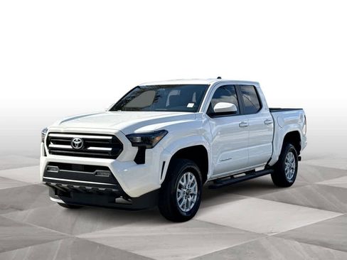 Used 2024 Toyota Tacoma SR5 image 1