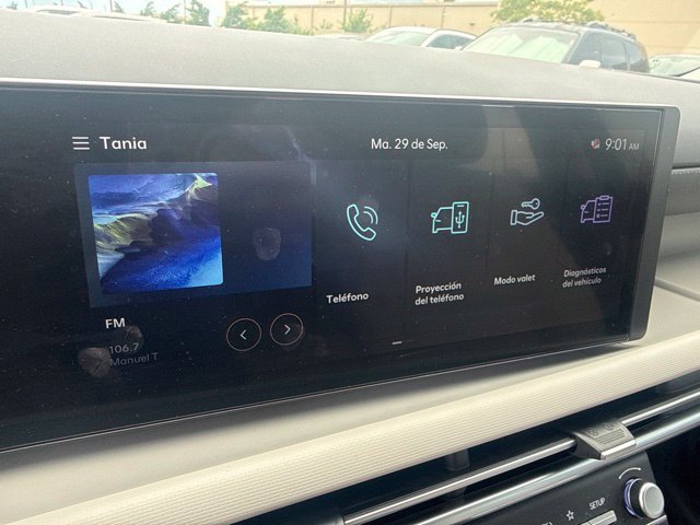 Used 2025 Hyundai Tucson SE FWD image 16