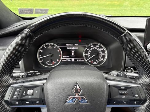 Used 2022 Mitsubishi Outlander SE AWD/4WD image 21