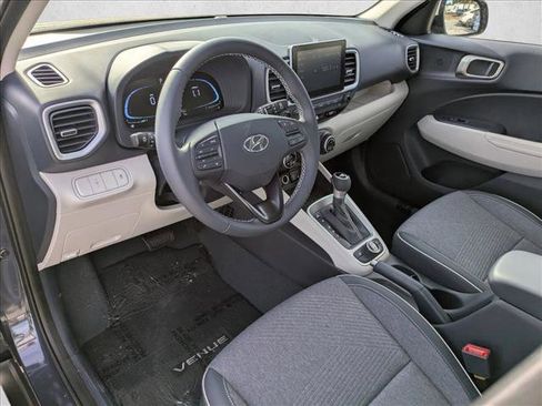 New 2026 Hyundai Venue SEL image 3