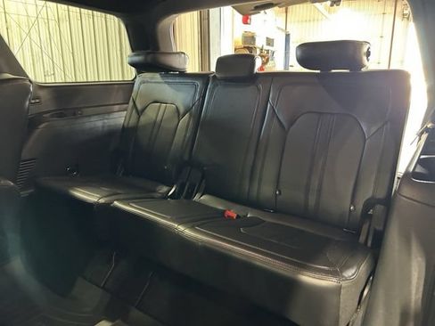 Certified 2020 Ford Expedition Limited AWD/4WD image 17