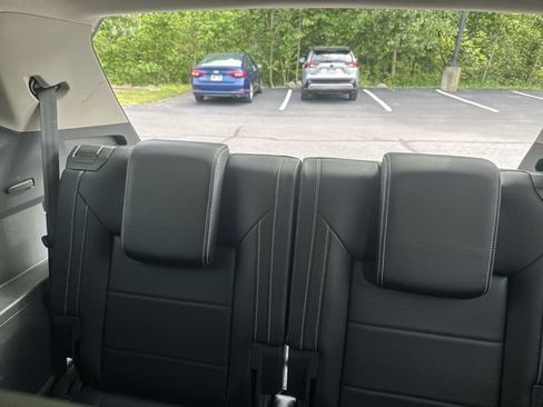 Used 2023 Volkswagen Atlas SE AWD/4WD image 28