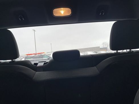 Used 2021 RAM 1500 Classic Warlock image 17