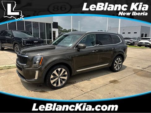 Used 2022 Kia Telluride EX w/ EX Premium Package FWD image 1