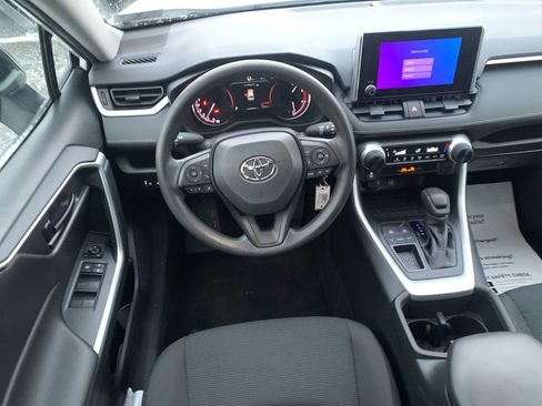 Used 2023 Toyota RAV4 LE image 16