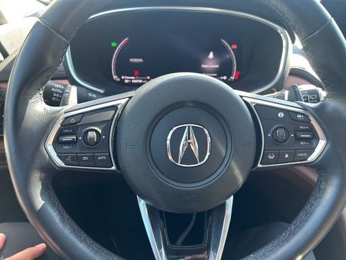 Used 2023 Acura MDX SH-AWD w/ Technology Package image 9