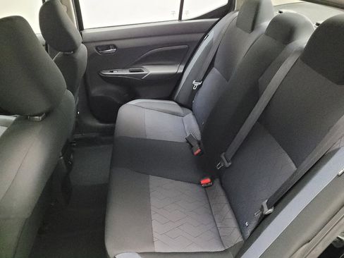 Used 2023 Nissan Versa SV image 18