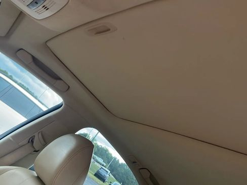 Used 2011 Lexus ES 350 FWD image 19