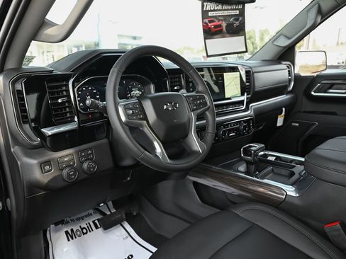 New 2026 Chevrolet Silverado 1500 RST w/ RST All Star Premium Package AWD/4WD image 12