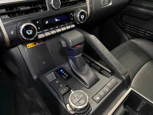 Used 2024 Toyota Tacoma TRD Off-Road w/ TRD Off Road Premium Package AWD/4WD image 20